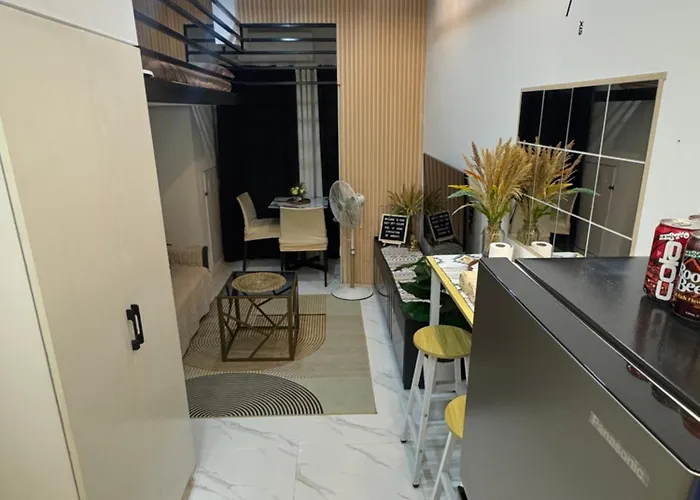 Bed & Breakfast Phil At Staycation De Morato Manila